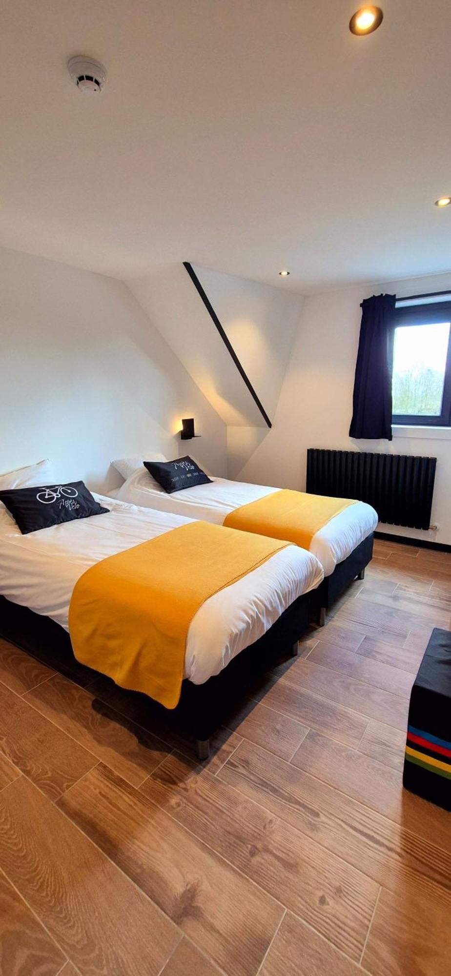 Apres-Velo Bed & Breakfast Brakel Exterior photo