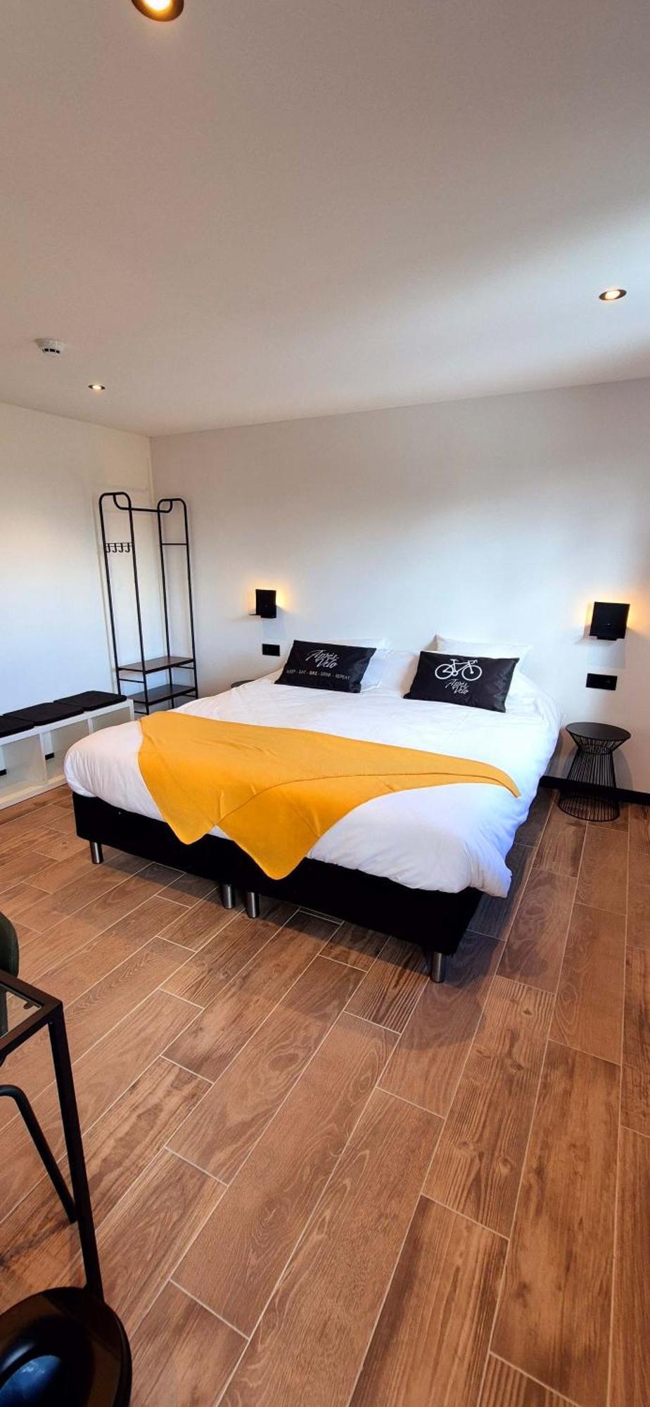 Apres-Velo Bed & Breakfast Brakel Exterior photo